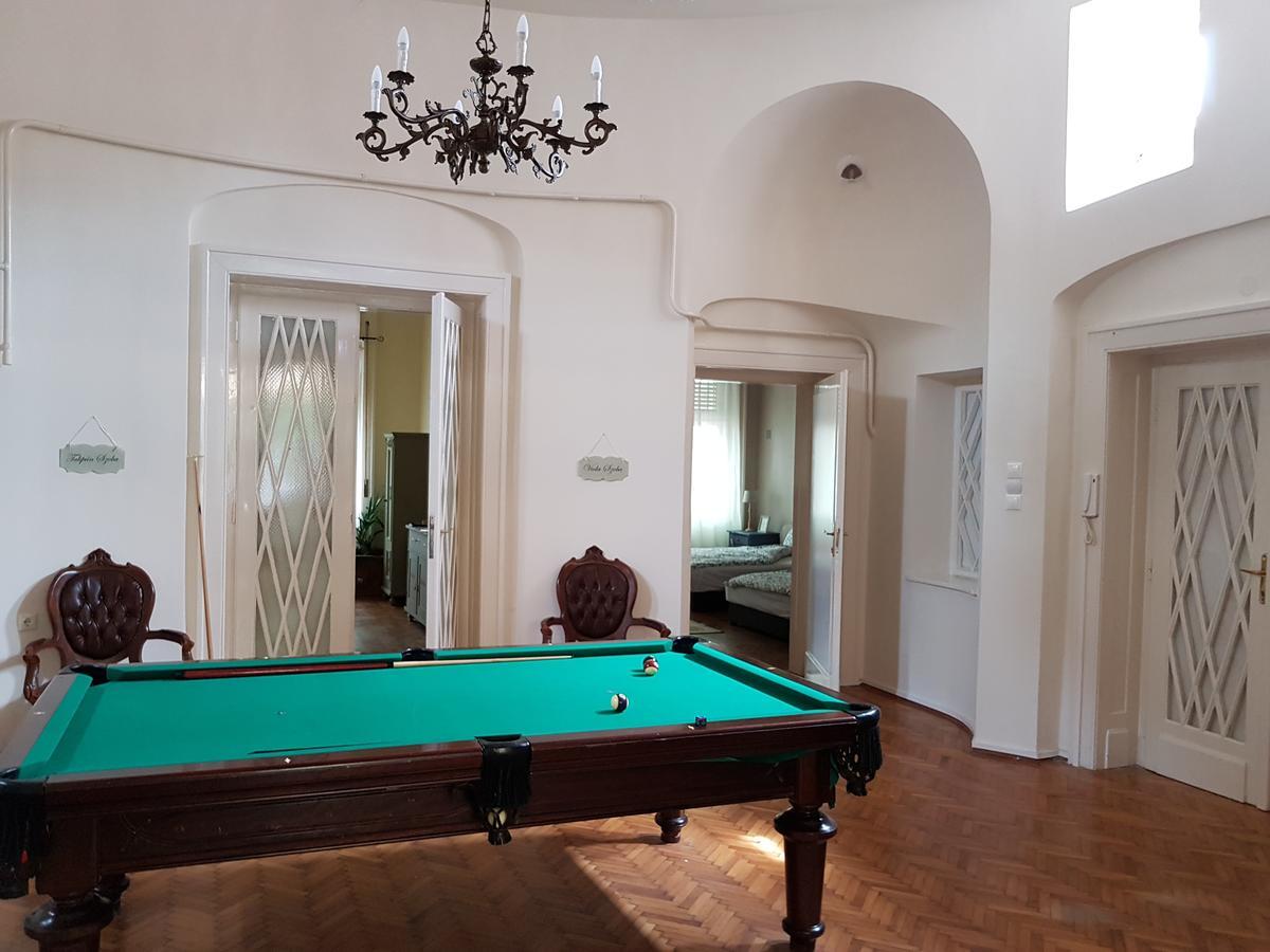 Tulipan Villa Panzio Szolnok Exteriér fotografie